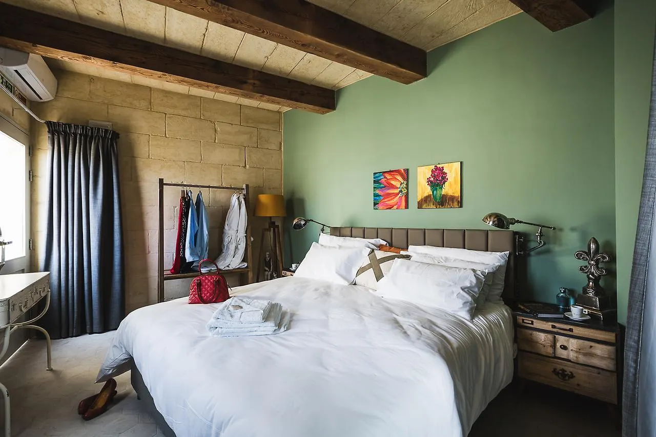 Talbot & Bons Bed & Breakfast Gudja